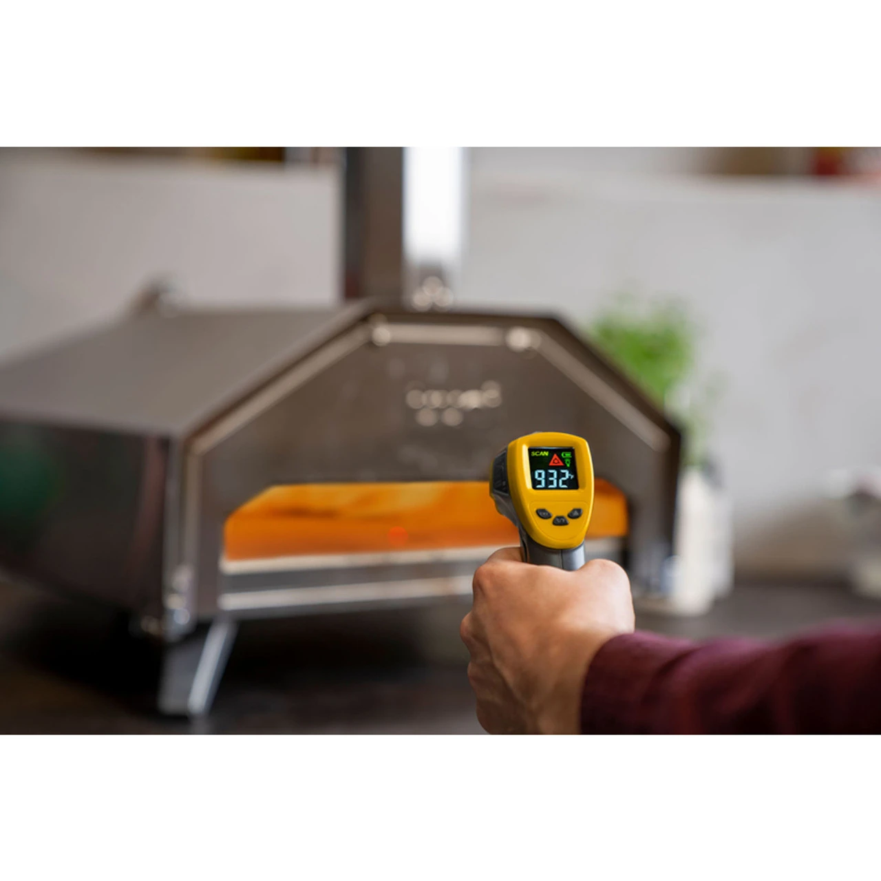 Ooni Laser Infrared Thermometer 2 Ooni Laser Infrared Thermometer - Image 2