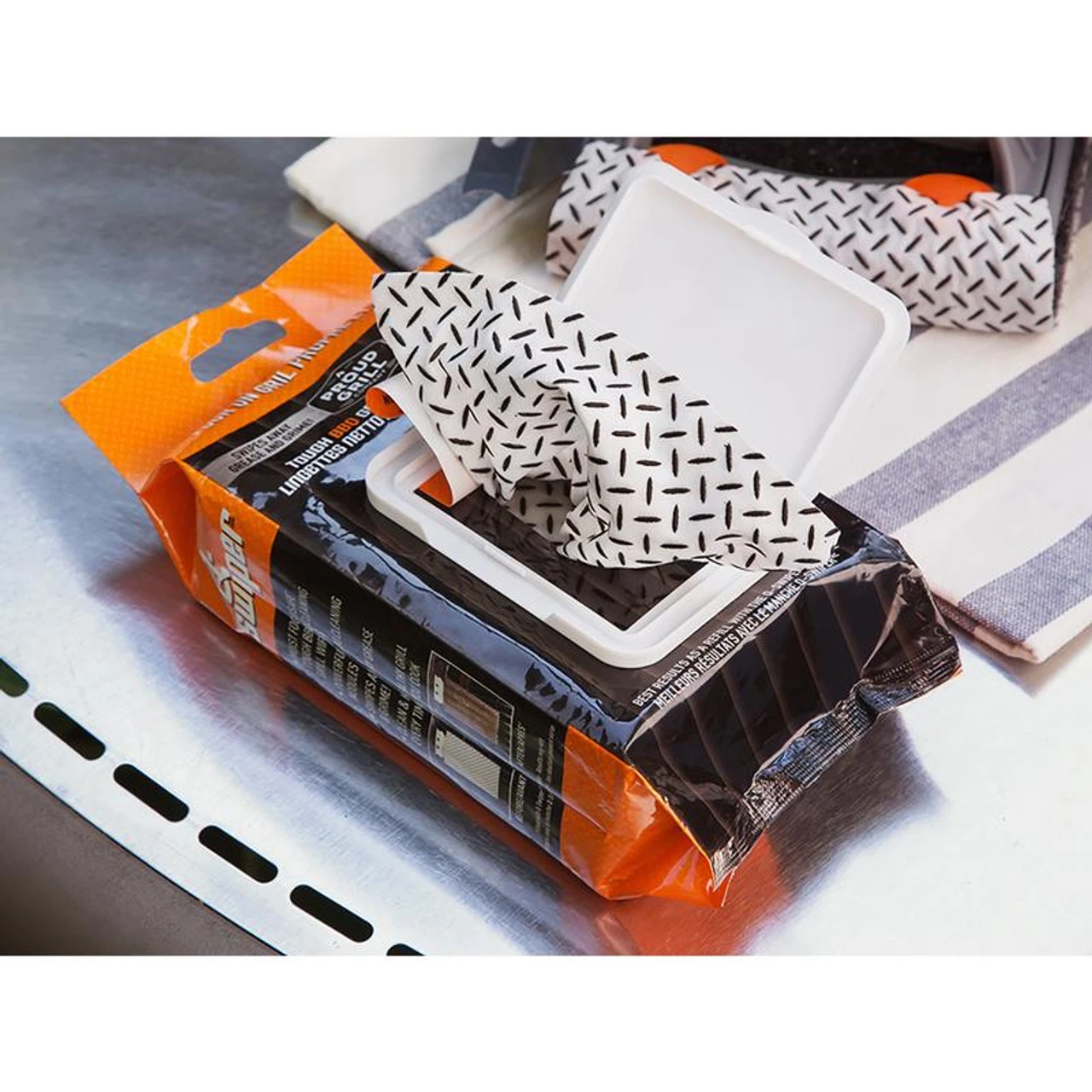 Proud Grill Q-Swiper Grill Cleaner 40 Pc 1 Proud Grill Q-Swiper Grill Cleaner 40 Pc