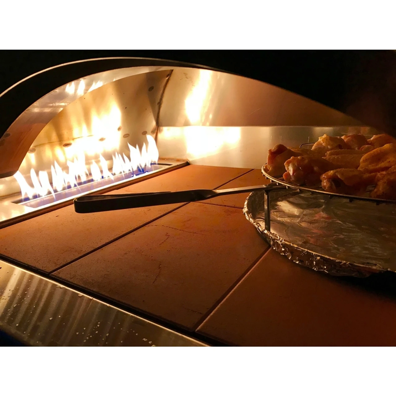 Alfa Liquid Propane/Wood Pellet Outdoor Pizza Oven Silver 2 Alfa Liquid Propane/Wood Pellet Outdoor Pizza Oven Silver - Image 2